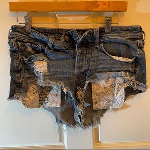 NWOT Hollister Beach Low Rise Shorts Size 30 Pocket Jean